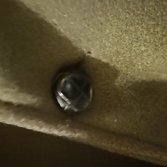 New without tags Classic design size 42 - Picture 4 of 4